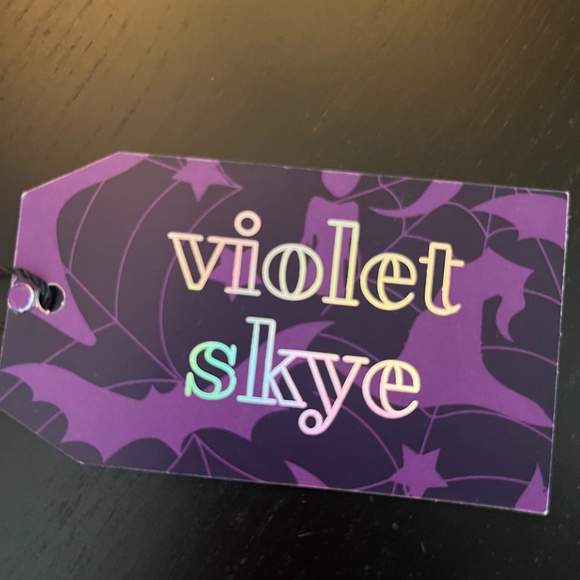 NWT Let’s Go Ghouls Pink Sweatshirt Violet Sky Size Large Girls Halloween - Picture 7 of 7